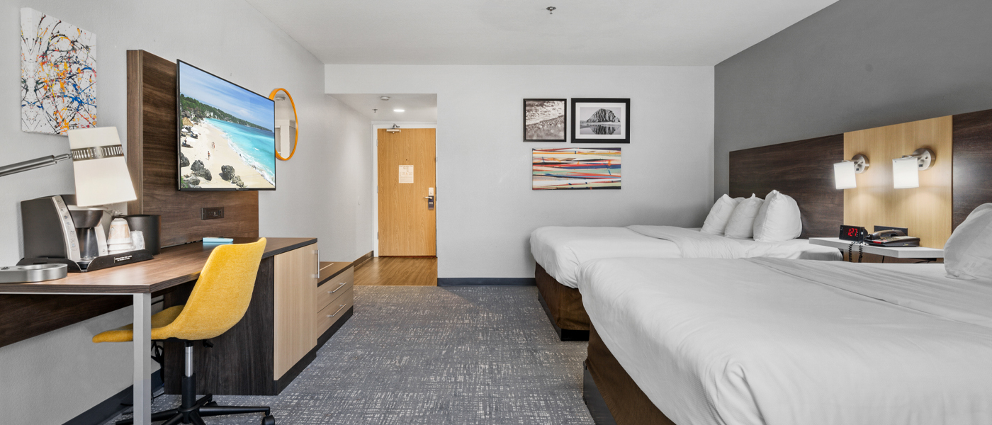 GET MORE FROM YOUR  GETAWAY WITH MODERN GUEST ROOMS AND SIGNATURE AMENITIES